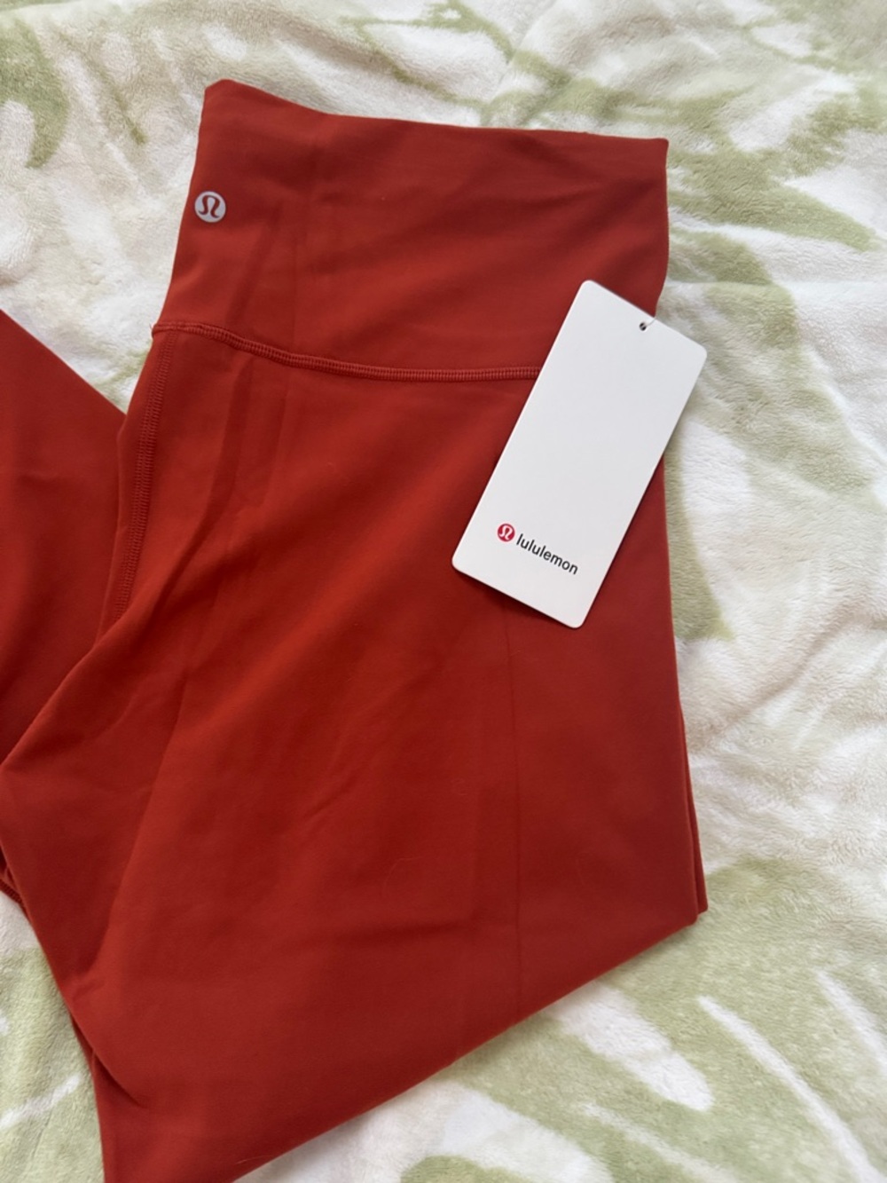 Lululemon Rust Red Wonder Train HR Tight 25” NWT size 14 - Picture 8 of 9